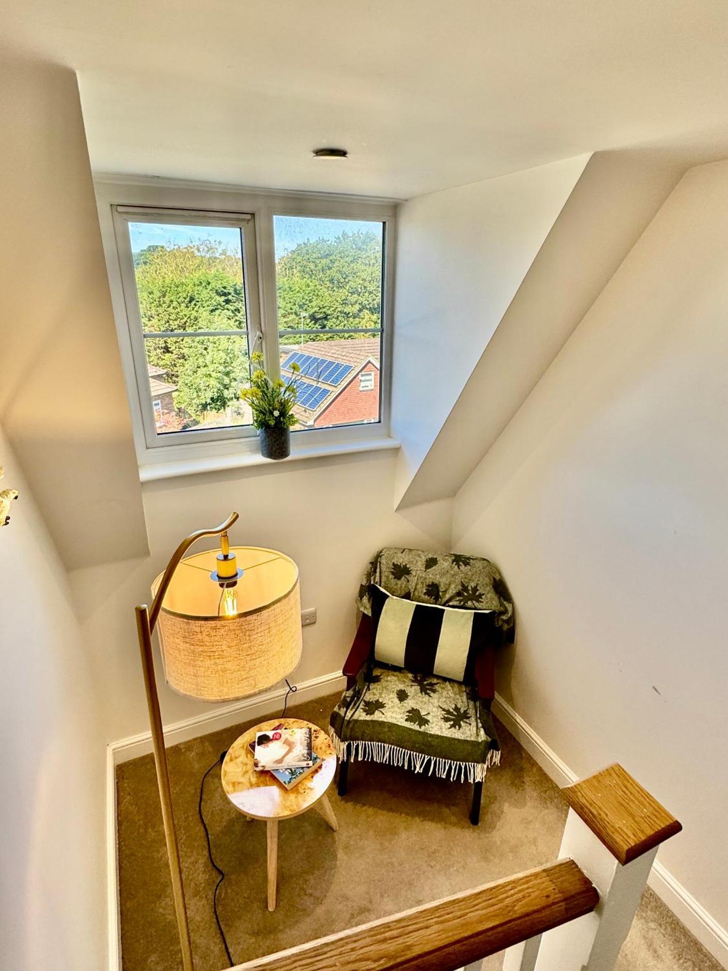 Family Home In Seaside Town เฮสติงส์ ภายนอก รูปภาพ